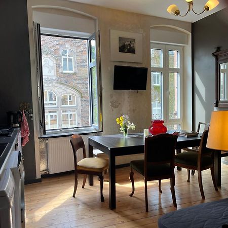 Vis-A-Vis Apartments Трабен-Трарбах Екстериор снимка